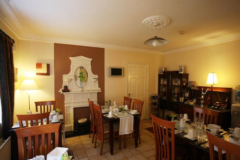 Almara House Bed & Breakfast กัลเวย์ ภายนอก รูปภาพ